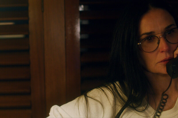 Songbird (2020) - photo 25