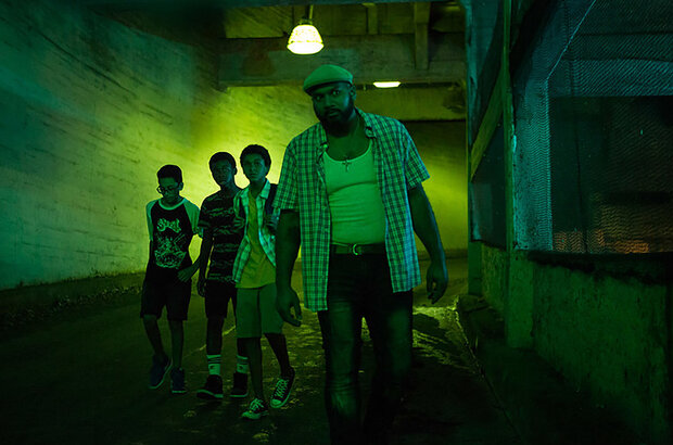 Vampires vs. the Bronx (2020) - photo 7