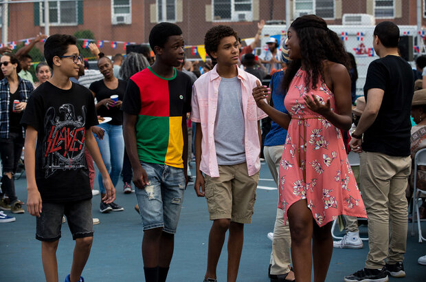 Vampires vs. the Bronx (2020) - photo 4