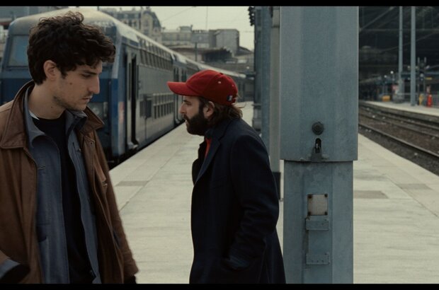 Two Friends (2015) - photo 7