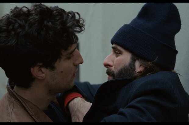 Two Friends (2015) - photo 11