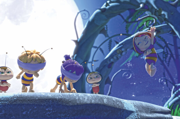 Maya the Bee: The Honey Games (2018) - photo 7