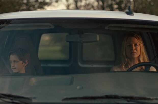 The Witch in the Window (2018) - photo 5