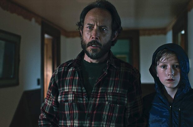 The Witch in the Window (2018) - photo 2