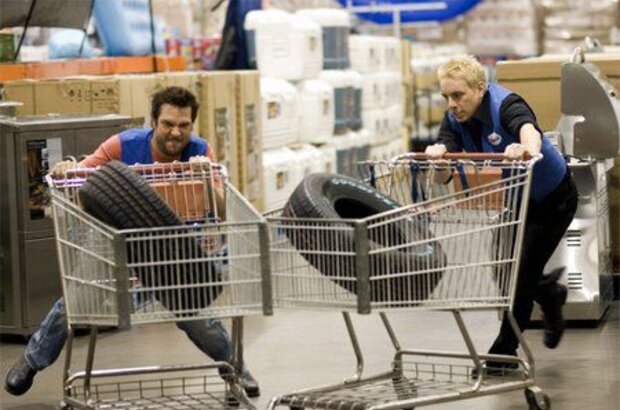 Employee of the Month (2006) - photo 4