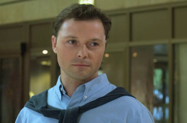 Beauty (2012) - photo 4