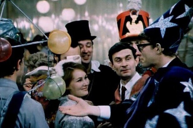 This Merry Planet (1973) - photo 6