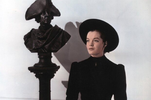 Девушки в униформе (1958) - фото 1