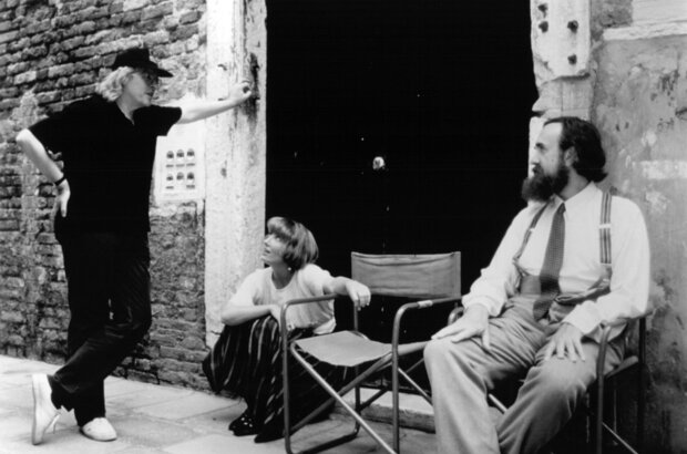 Carrington (1995) - photo 3