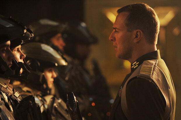 Halo 4: Forward Unto Dawn (2012) - photo 6