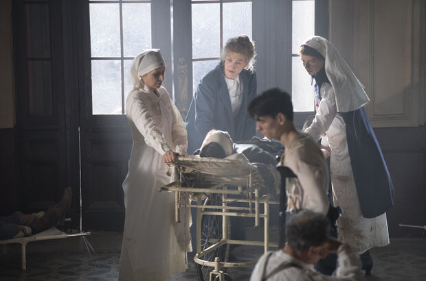 Radioactive (2019) - photo 10