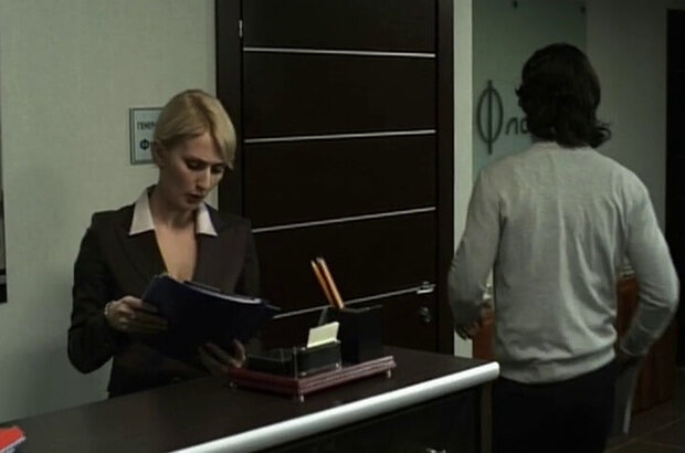 Maid (2011) - photo 14