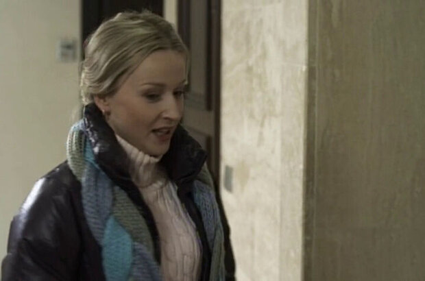 Maid (2011) - photo 10