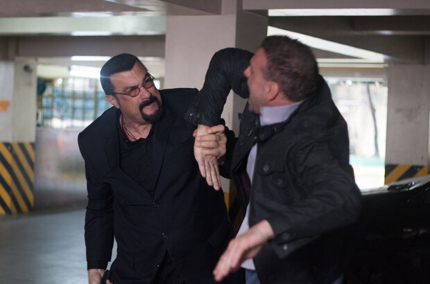 General Commander (2019) - photo 1