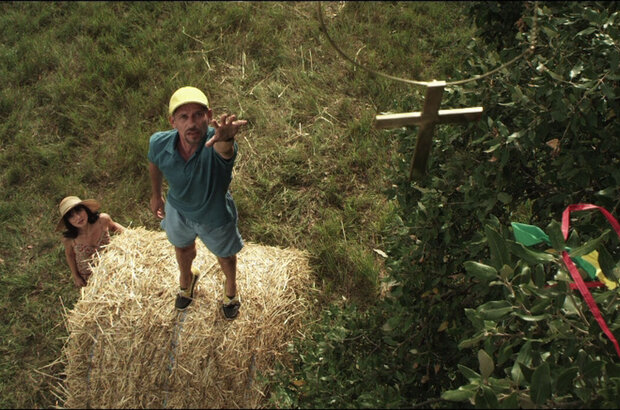 Holidays by the Sea (2011) - photo 3