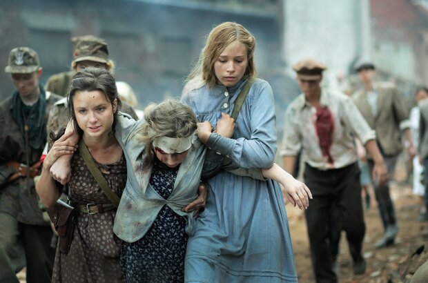 Warsaw 44 (2014) - photo 1