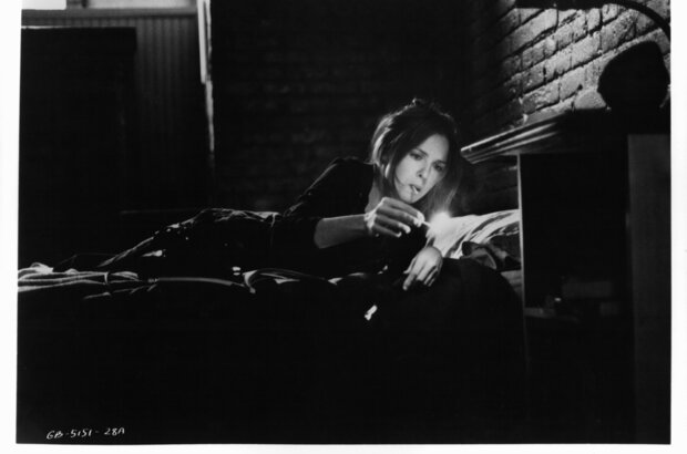 В поисках мистера Гудбара (1977) - фото 4