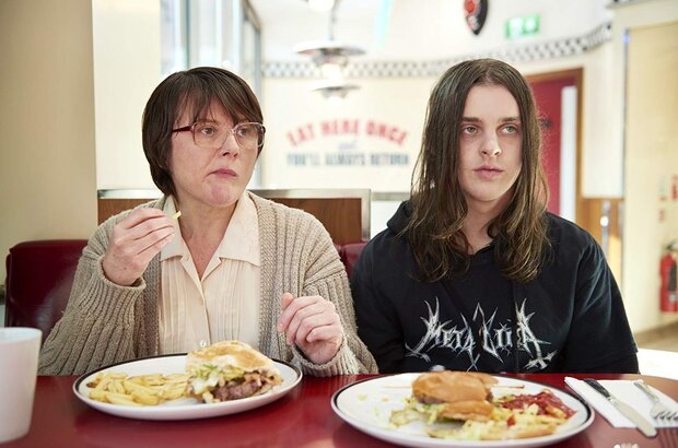 Days of the Bagnold Summer (2019) - photo 1