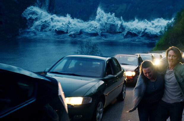 The Wave (2015) - photo 1