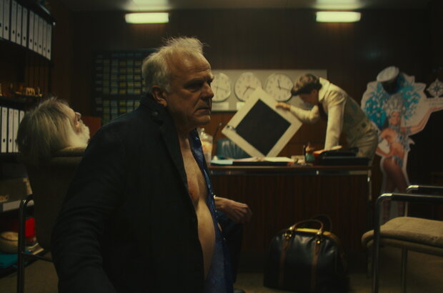 The Black Square (2021) - photo 26