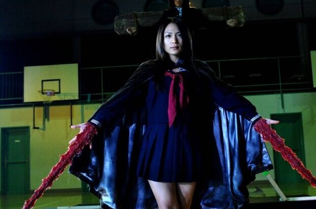 Vampire Girl vs. Frankenstein Girl (2009) - photo 1