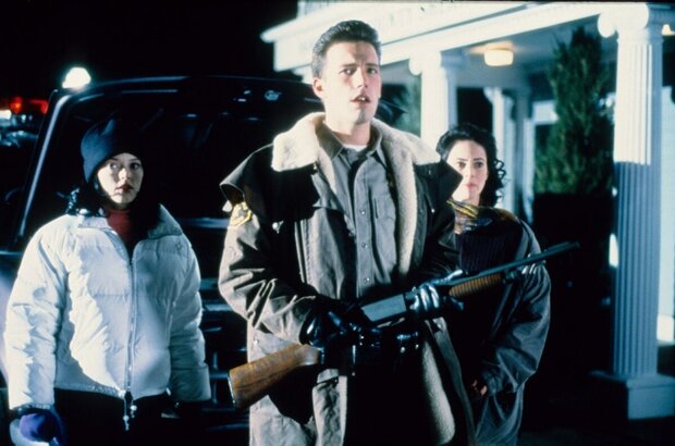 Phantoms (1998) - photo 5