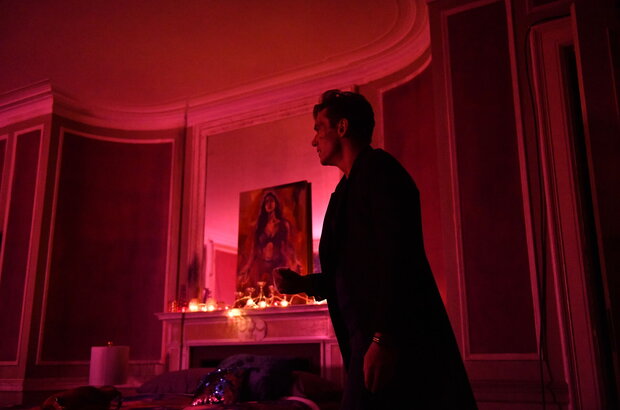 Hide and Seek (2021) - photo 14