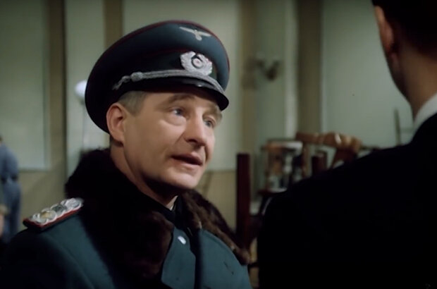 Неизвестные страницы из жизни разведчика (1991) - фото 5
