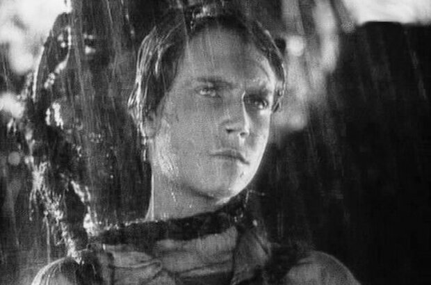 Fifteen-Year-Old Captain (1945) - photo 7