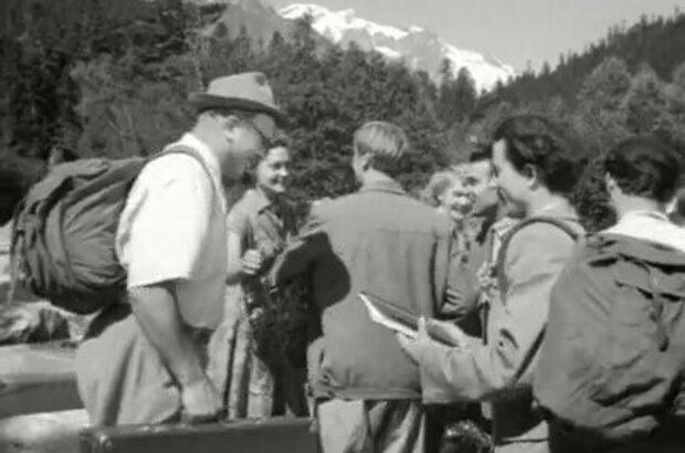 Journey to the youth (1956) - photo 3