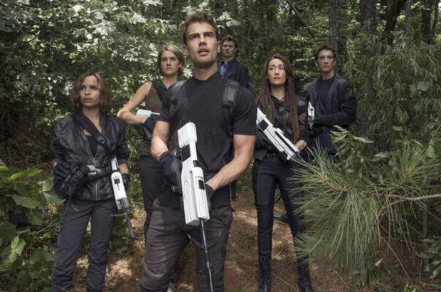Allegiant (2016) - photo 3
