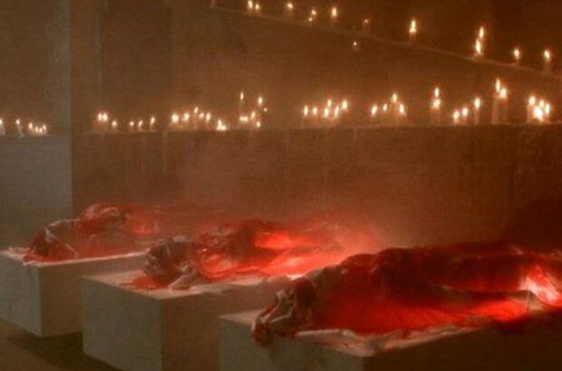 Hellbound: Hellraiser II (1988) - photo 2