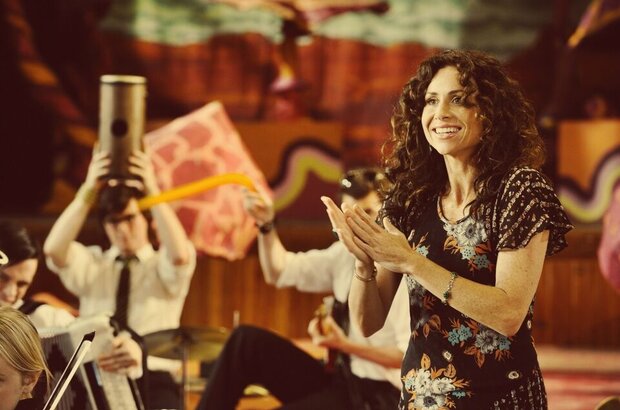 Hunky Dory (2011) - photo 1