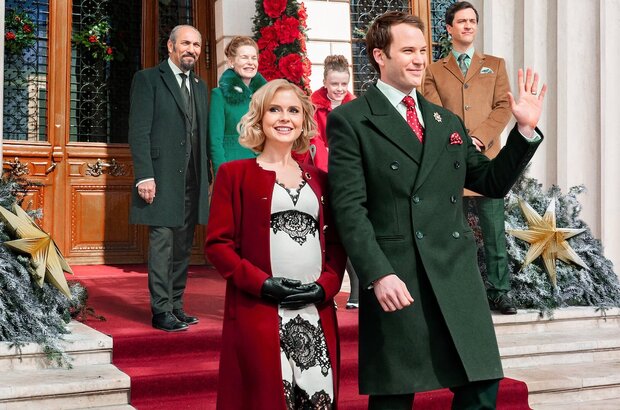 A Christmas Prince: The Royal Baby (2019) - photo 1