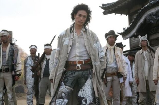 Sukiyaki Western Django (2007) - photo 1