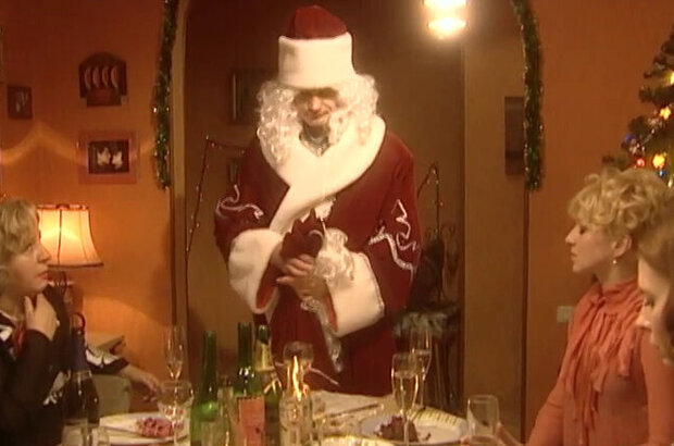 Open the Door, It's Santa Claus! (2007) - photo 5