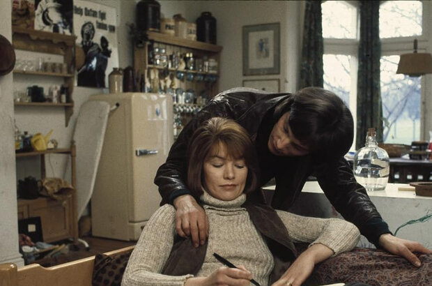 Sunday Bloody Sunday (1971) - photo 8