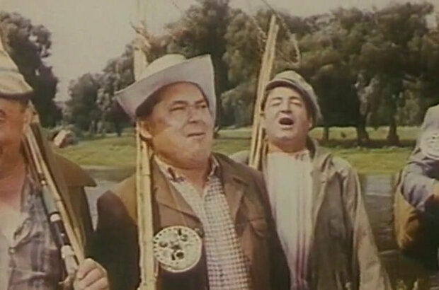 Captive Diplomats (1977) - photo 3