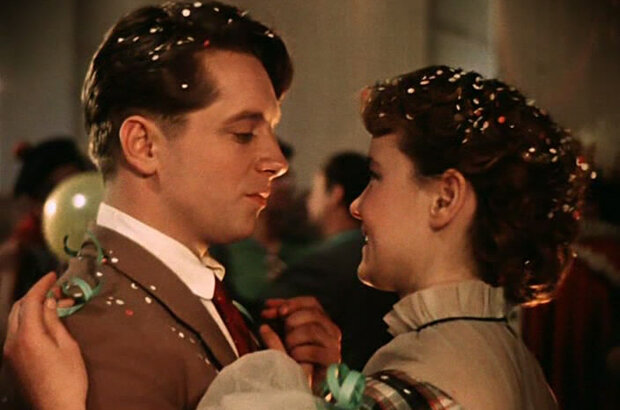 Carnival Night (1956) - photo 8