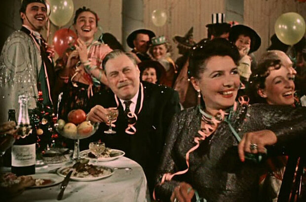 Carnival Night (1956) - photo 5