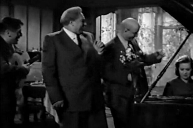 Least We Forget (1954) - photo 9