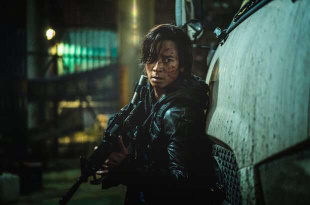 Peninsula (2020) - photo 7