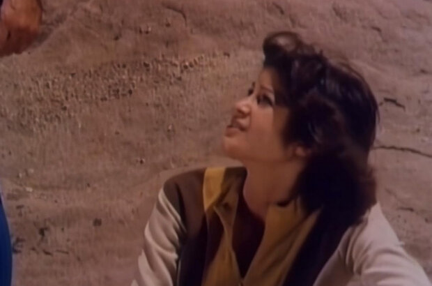 Planet of Dinosaurs (1977) - photo 3