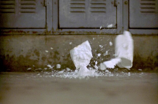 Brick (2005) - photo 1