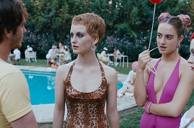 Under the Silver Lake (2018) - photo 9