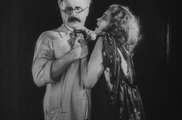 The Hands of Orlac (1924) - photo 2