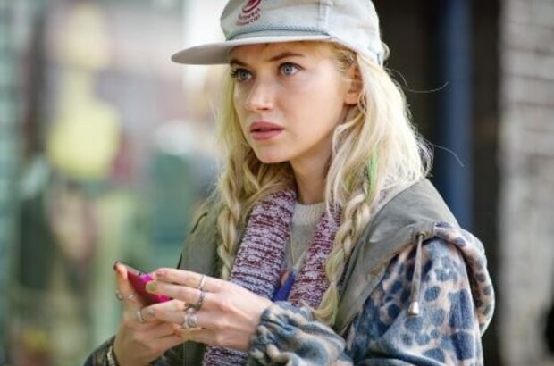 A Long Way Down (2013) - photo 18