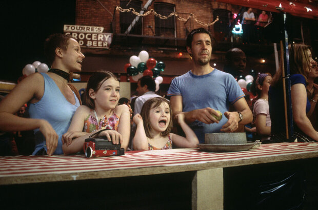 In America (2002) - photo 1