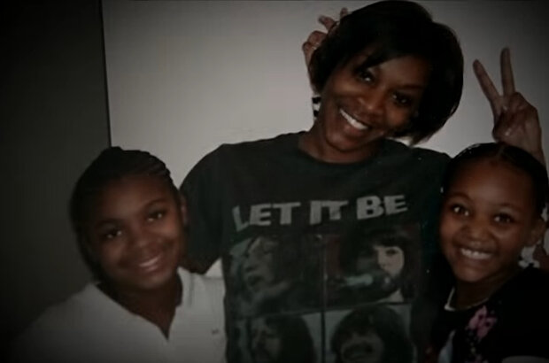 Say Her Name: The Life and Death of Sandra Bland (2018) - photo 8