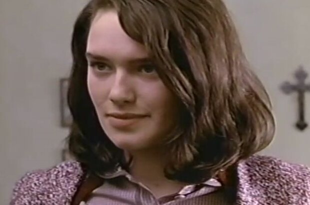 The Clothes in the Wardrobe (1993) - photo 1